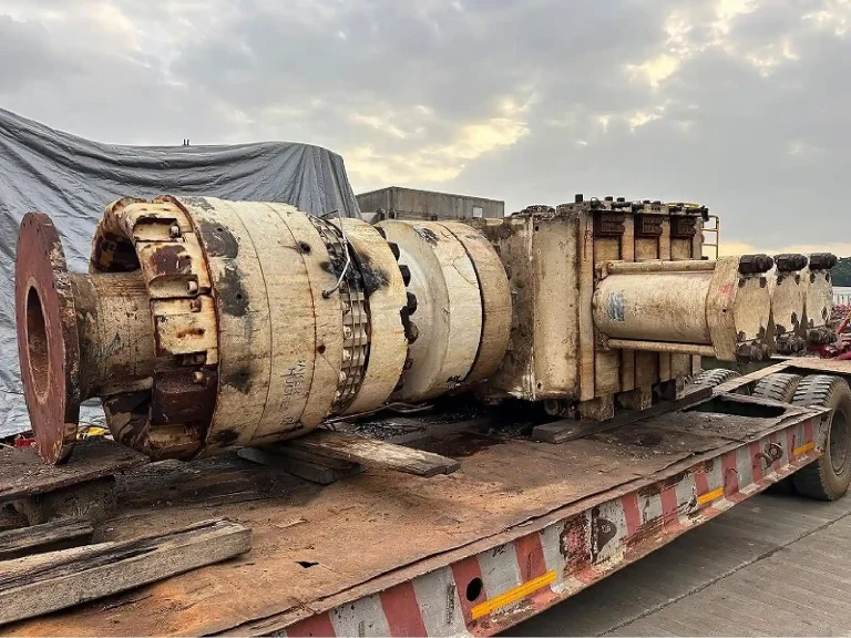 Offshore drilling blowout preventer equipment